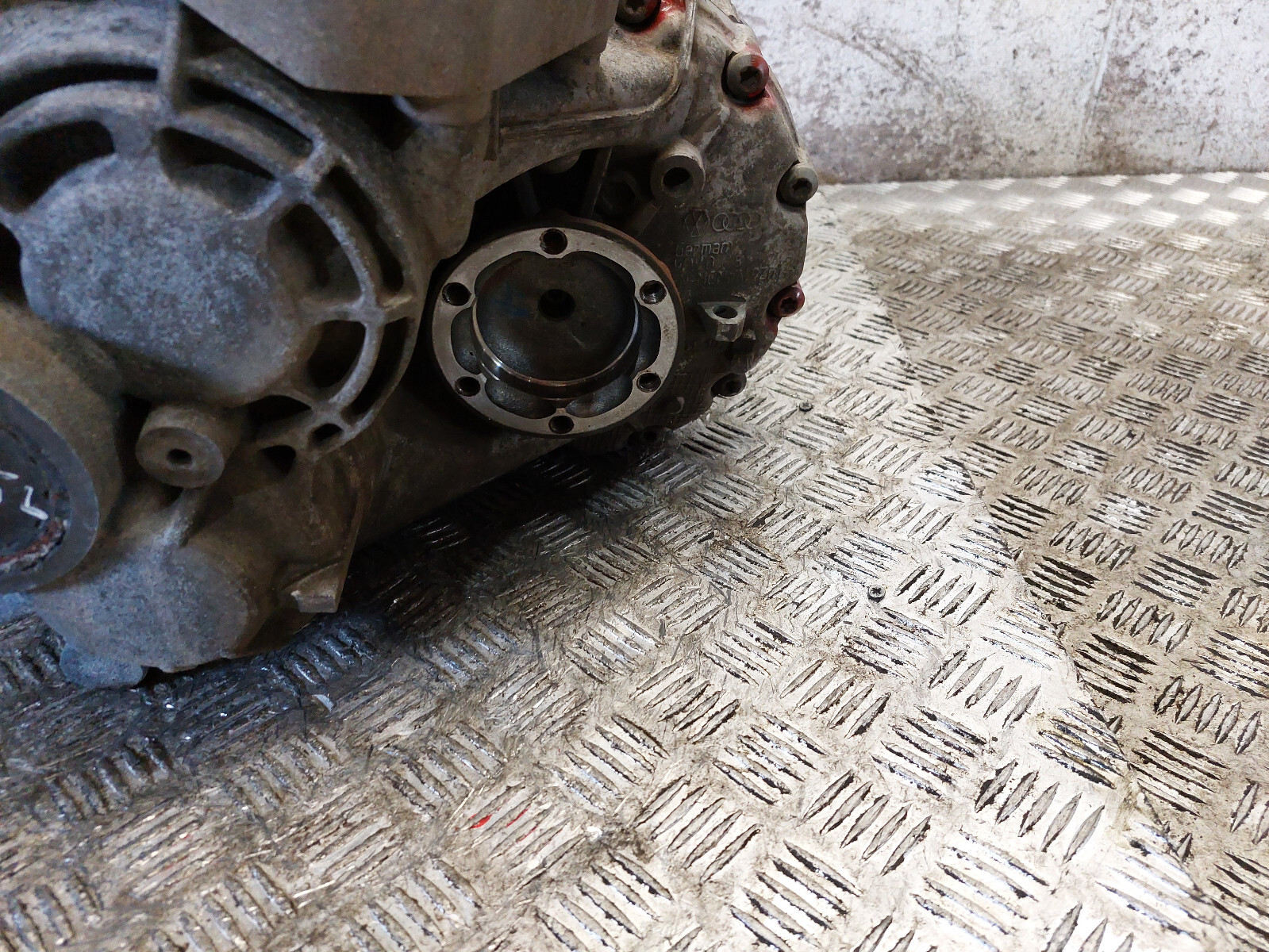 Volkswagen PASSAT B7 2011 Manual 6 Speed Gearbox 02Q301103 Diesel  