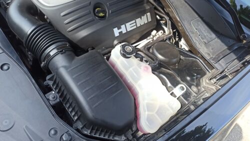 Dodge Charger 5.7 HEMI Road/Track - Bild 19 von 22