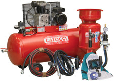 COMPRESSORE 200 LT MONOFASE CON SABBIATRICE A BASSA PRESSIONE DA 24 LITRI