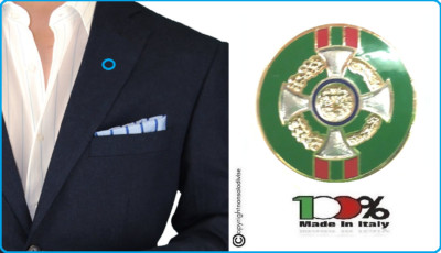 PIN SPILLA DA GIACCA A FORMA DI MEDAGLIA ONORIFICENZA MILITARE