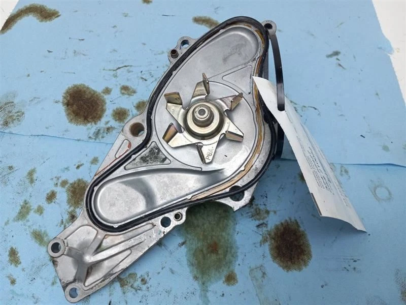 Bomba de agua Honda Odyssey 1999-2004 59846 Foto 4 de 4