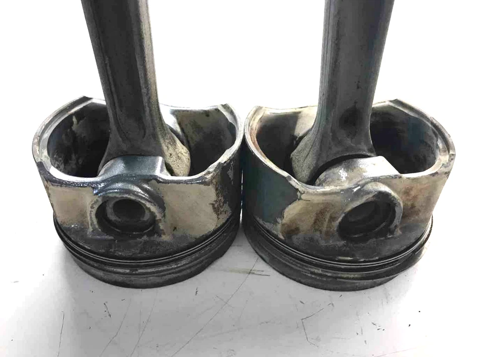 BMW 528I 1997 anillo de pistón del motor y varilla de conexión conjunto de 2,8 L usado Foto 2 de 4