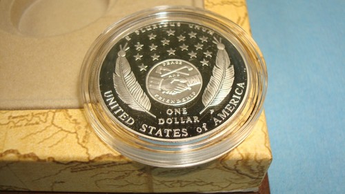 2004 P UNITED STATES MINT LEWIS & CLARK PROOF SILVER DOLLAR COIN & POUCH SET - Picture 4 of 13