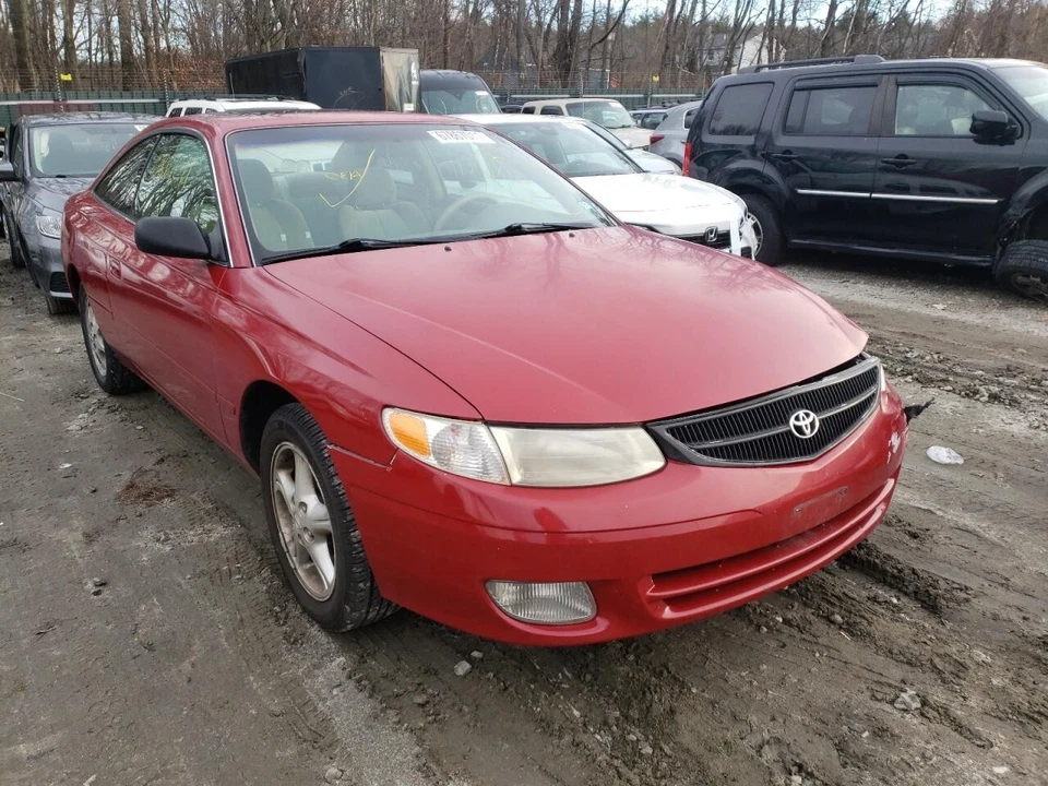 Toyota Solara: 1999, 2000, 2001, 2002, 2003, luz domo superior Foto 2 de 4