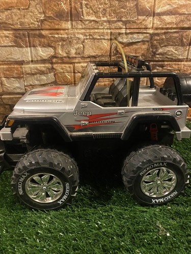 Vintage Nikko R/C Jeep Rubicon Crawler Silver/Platinum Car Only - Picture 6 of 8