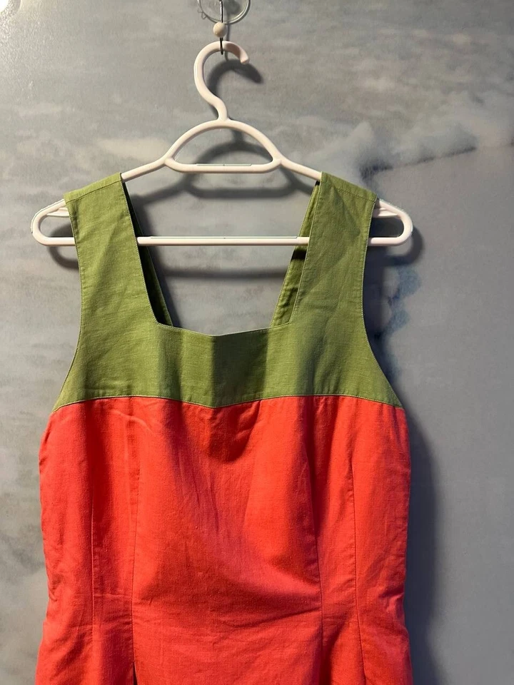 Vestido Laura Ashley Vintage Mescla de Linho – Vintage Feito em Hong Kong Tamanho 14 - Imagem 3 de 4