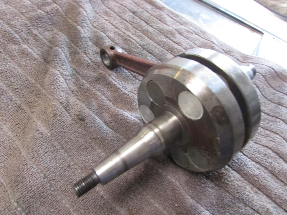 Kawasaki F6 125 1972 OEM cigüeñal cigüeñal Foto 2 de 4