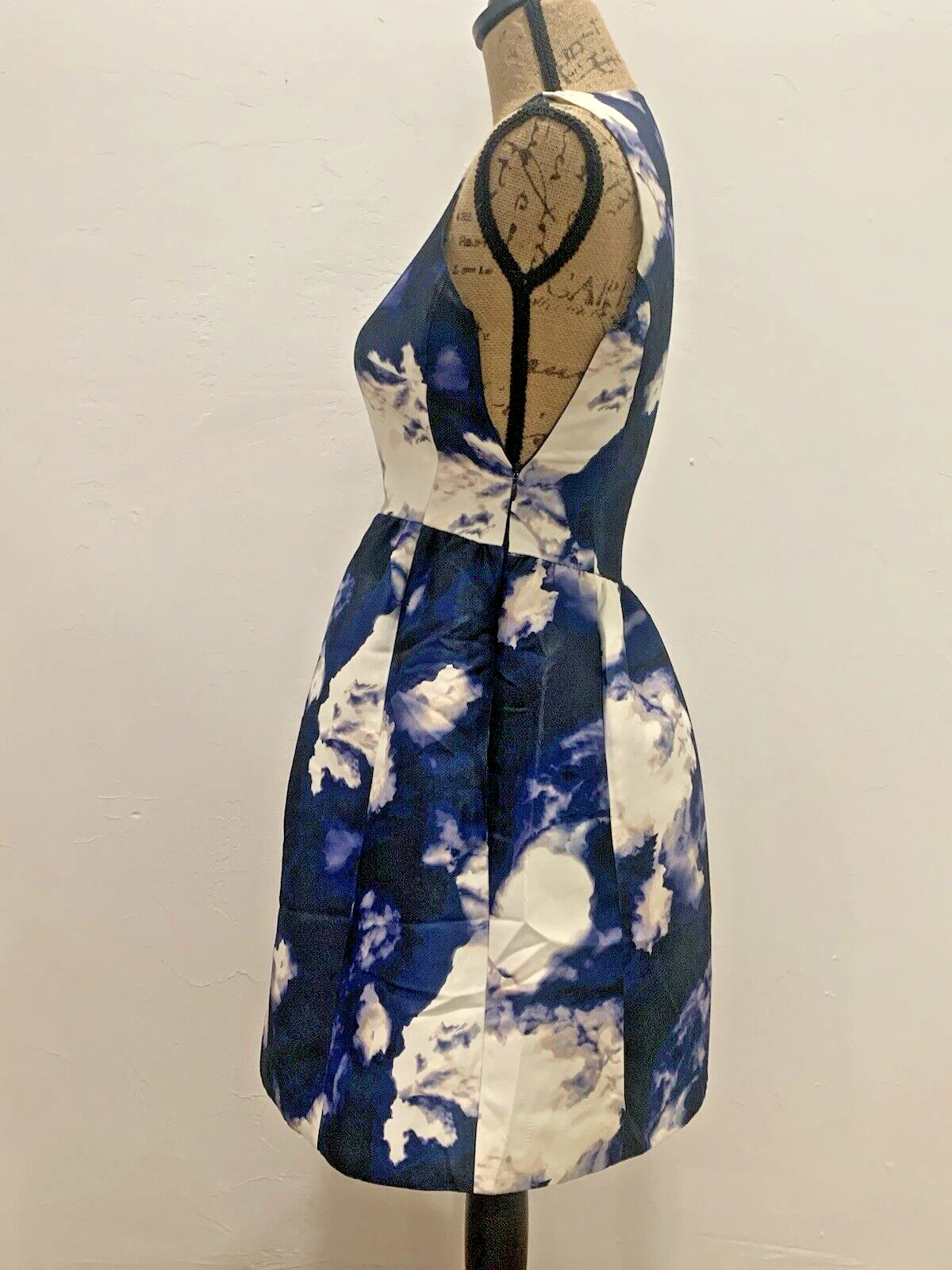 Abito Kate Spade New York blu crepuscolo Joss stampa nuvola gonna a campana zip anteriore taglia 2