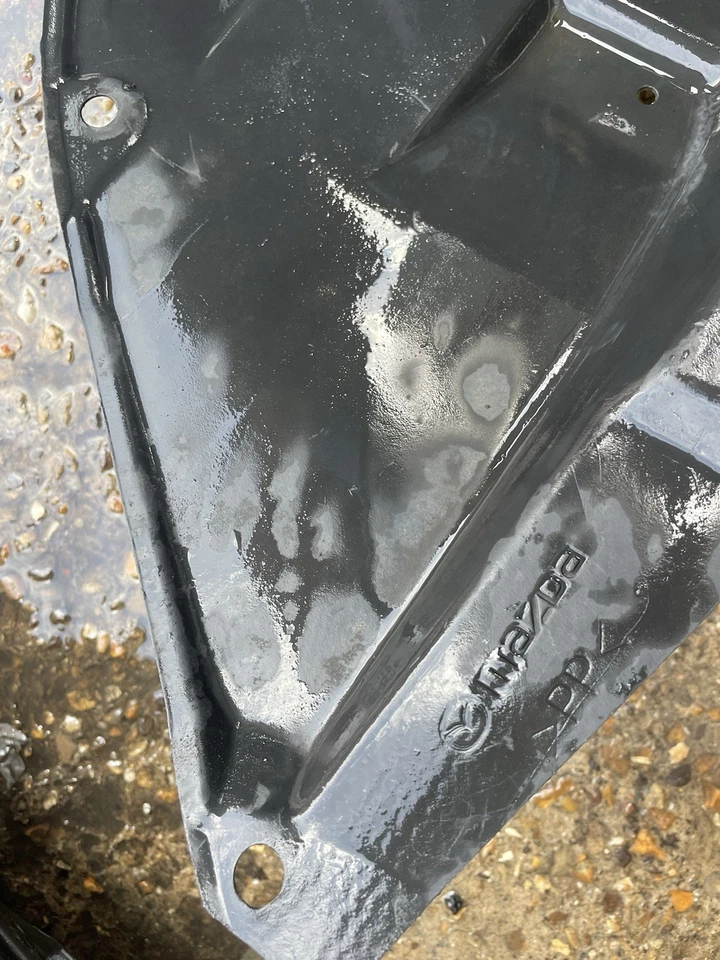 ПОДКЛАДКА ДЛЯ ВНУТРЕННЕЙ АРКИ КРЫЛА ПЕРЕДНЕГО ЛЕВОГО ПАССАЖИРА MAZDA 6 GHP9LH MK3 2013–2018 - Изображение 3 из 4