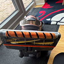 Shark PZ1000UKT31 Lift-Away Anti Hair Wrap Upright Vacuum, 800W Corded