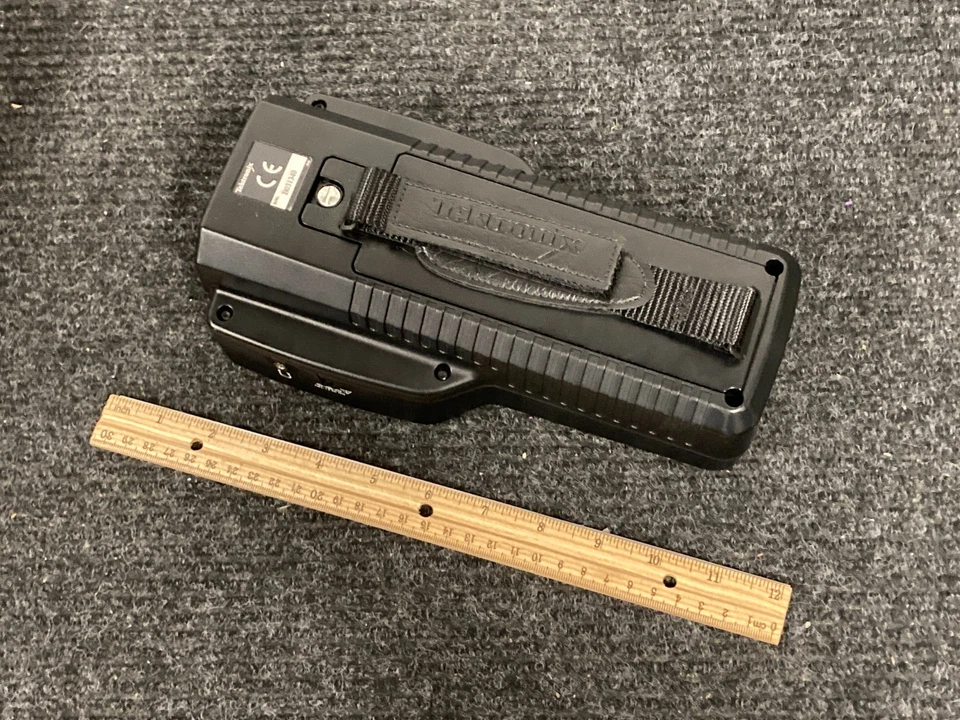 Tektronix WFM 90 Portable Vectroscope (Unit Only) - Image 3 of 4