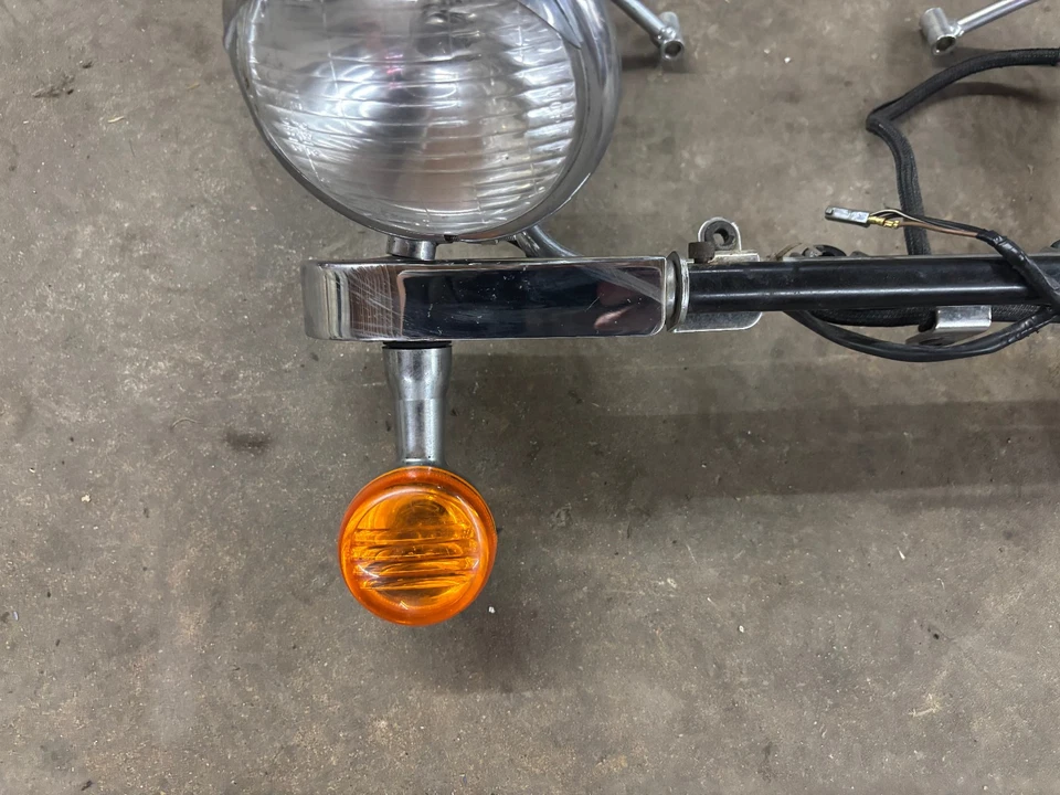 Suzuki Boulevard C50 VL800 2005-2009 OEM barra de luz lámpara antiniebla señal autopista auxiliar Foto 4 de 4