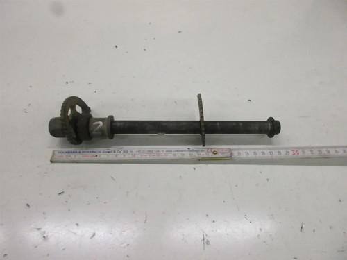 1. Suzuki DR 600 R SN 41 A Steckachse hinten (2) Achse Hinterrad Kettenspanner