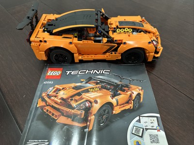 LEGO TECHNIC: Chevrolet Corvette ZR1 (42093)