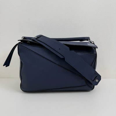 LOEWE Puzzle Navy Blue Crossbody Shoulder Bag Medium Calfskin Auth