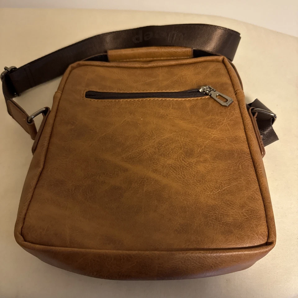 全新无标签 棕色 人造皮革 斜挎包 男式 吉普 单肩包 挎包 旅行 — 第 3/4 张图片
