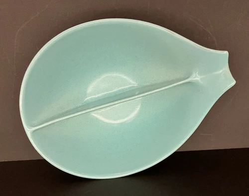 MONTEREY CALIFORNIA POTTERY AQUA SPECKLED DIVIDED SERVING DISH - VINTAGE 1950's