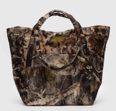 BAGGU travel cloud in Photo Forest NWT Baggu Photo Forest Travel Cloud  NWT