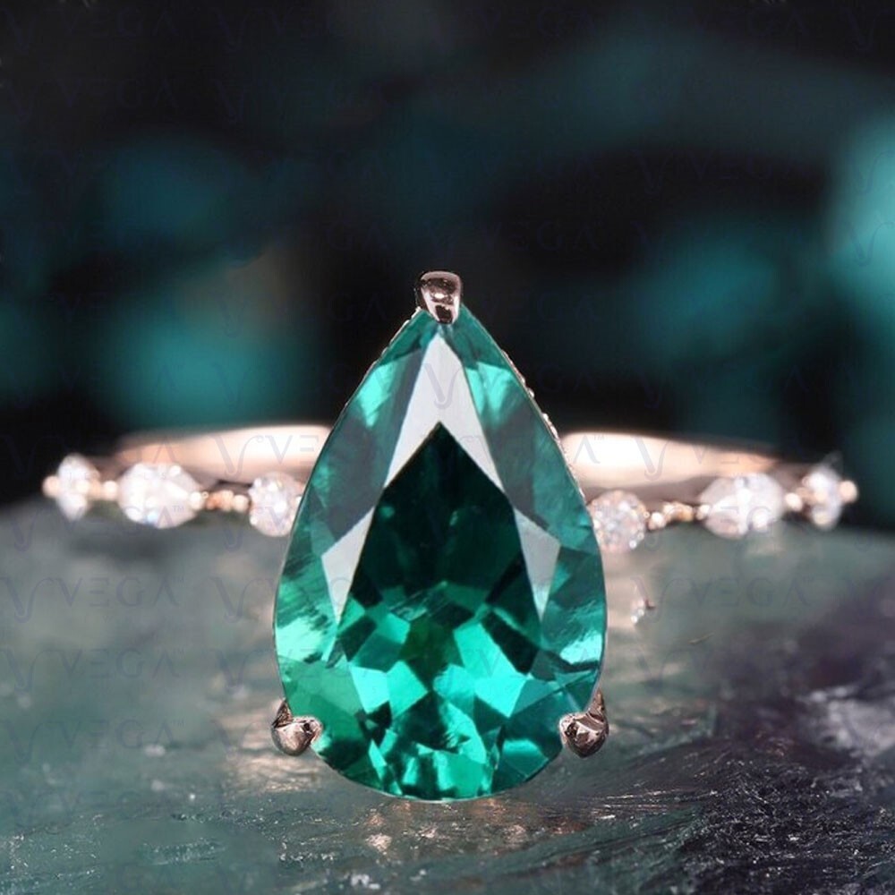 5.68ct Pear Cut Green Natural Emerald Gemstones Diamond Ring Real 