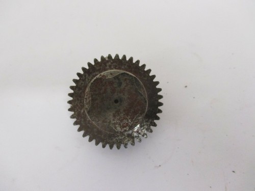 NOS SUZUKI TS250 SAVAGE 1969 OIL PUMP DRIVE BEARING ASSEMBLY 16301-16400 - Picture 2 of 3