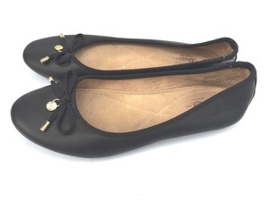 bass ballet flats