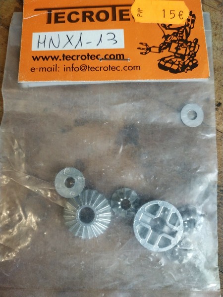 Hong Nor X113. Engranajes internos diferencial.