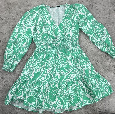 green and white floral dress zara Women's XS & Long Sleeve Ruffle V-Neck satinslit