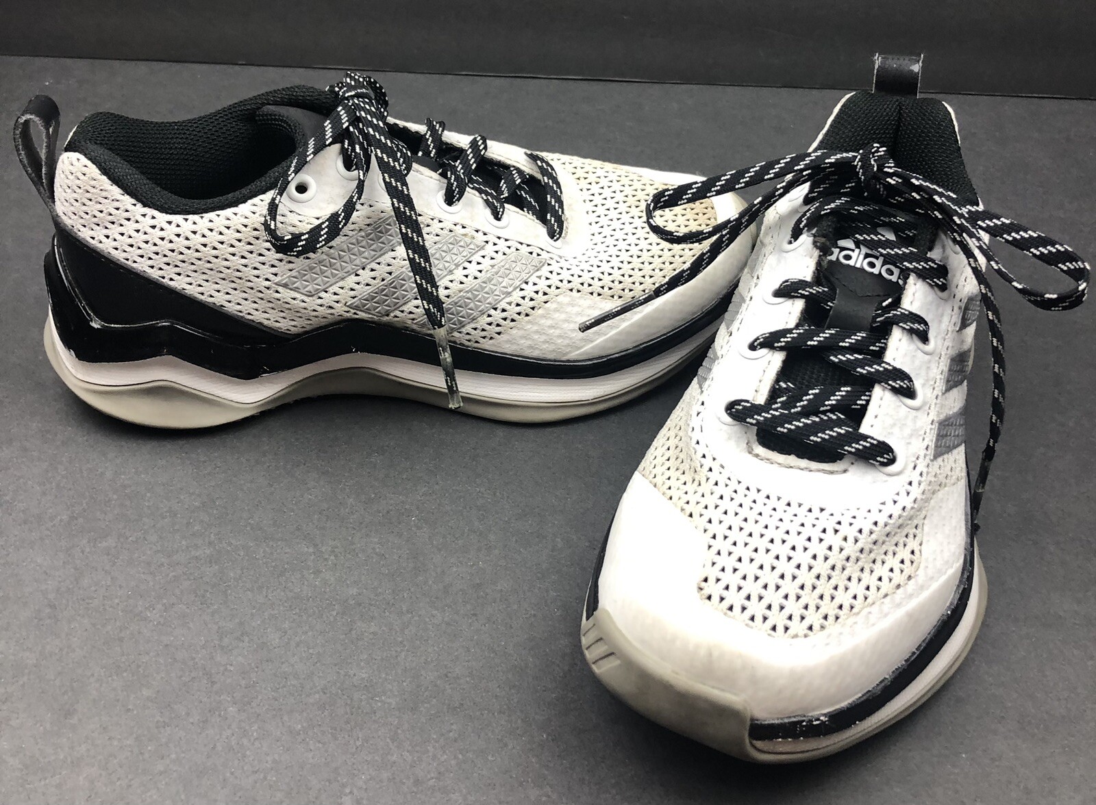 Adidas Youth Speed Trainer 3.0 Fitness Cross Training Shoes Size 1 White Black