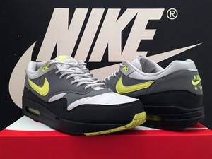 dave white air max 1