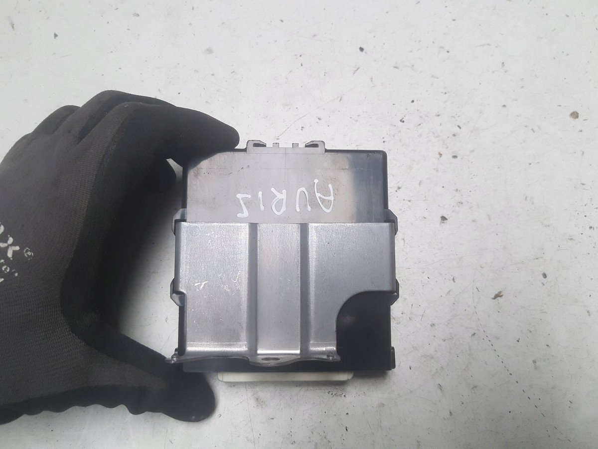 TOYOTA AURIS I 06-12. SMART KEY MODUL 89990-12010 (au-20 23796) | eBay
