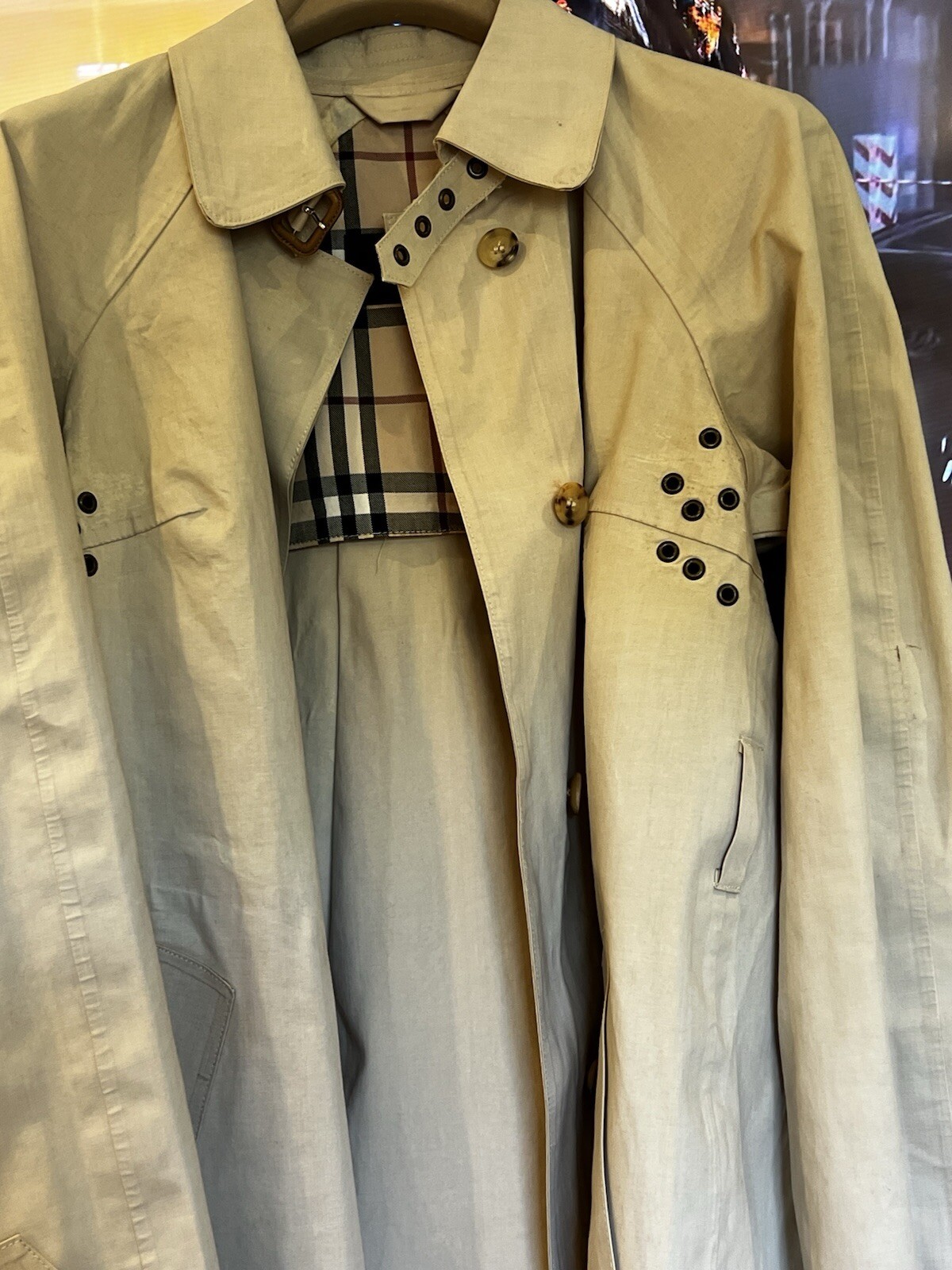 Burberry Women Trench Coat Waxed Beige Size 6 Authentic As Is