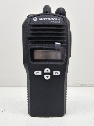 NEW Motorola CP200 XLS CP200XLS UHF 438-470 MHz 128 Channel 4 Watt - Picture 3 of 8
