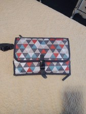 Skip  Hop Pronto Baby Portable Changing Station W/ Wipe Holder