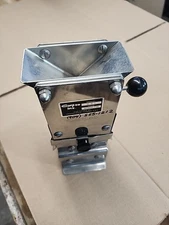 Carpco SS-16-3 Microsplitter Sample Splitter