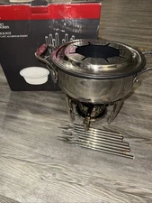 All-Clad Oval 3.5-Quart Fondue Pot with Cast Aluminum Insert