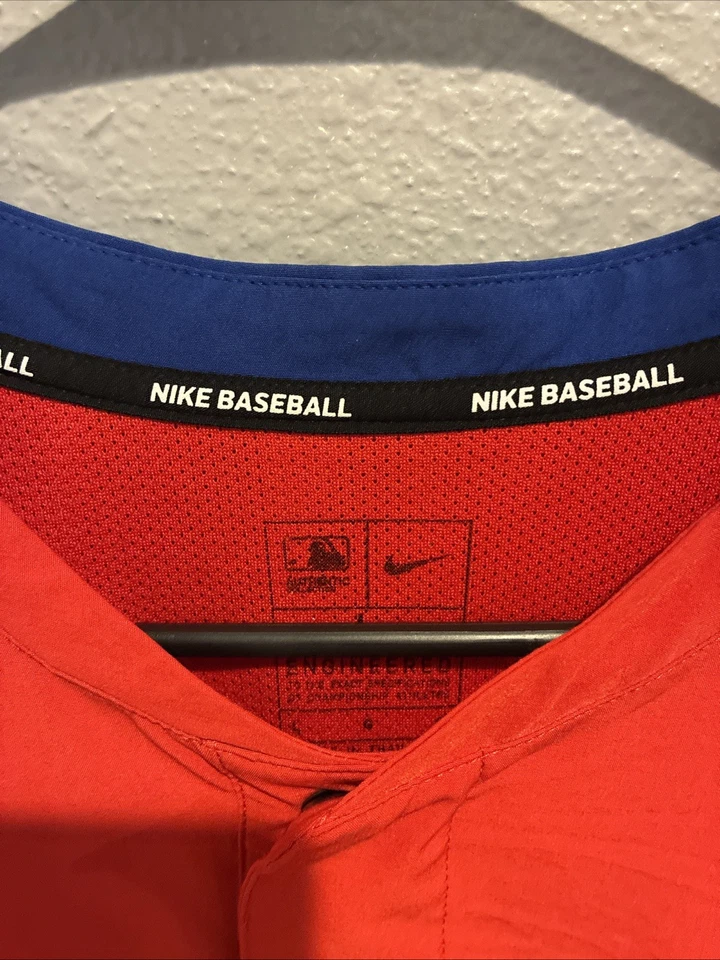 Team Issued Philadelphia Phillies Batting Practice Size L Nike DriFit Pull Over - Image 4 of 4