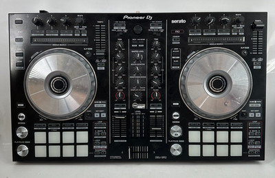Pioneer DJ Controller DDJ-SR2 4-Deck Serato DJ Pro