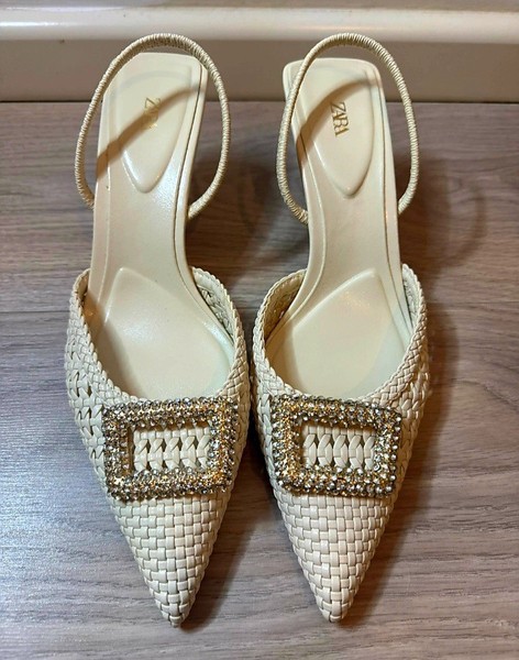 Zapatos De Zara