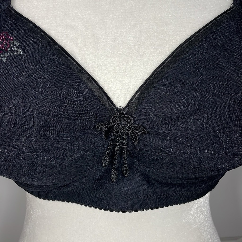 Wireless Adjustable Straps Full Coverage Bra Size… - image 2