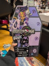 Mattel Monster High Clawdeen Wolf Skulltimate Secrets Fearidescent Doll NIB