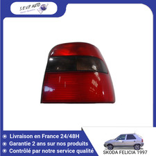 Feu arrière Skoda FELICIA