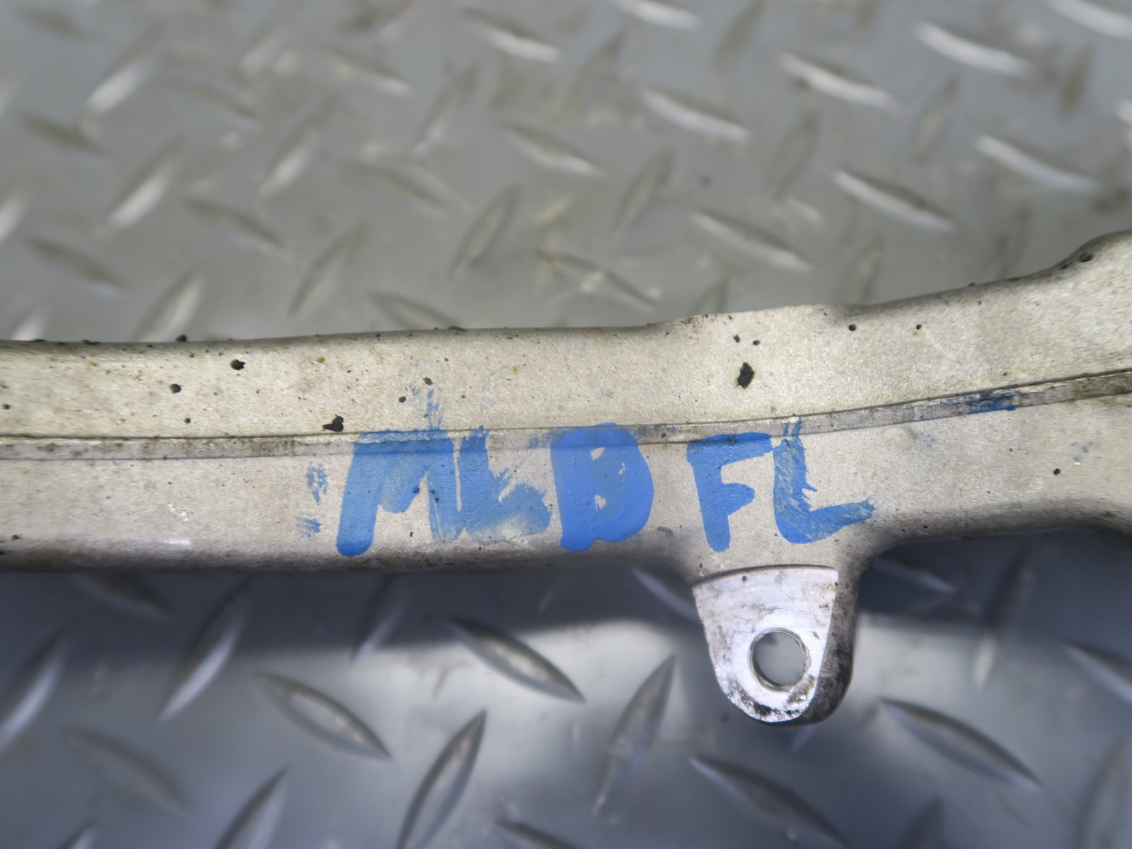 2017-2020 MASERATI LEVANTE M161 FRONT LEFT SUSPENSION UPPER CONTROL ARM