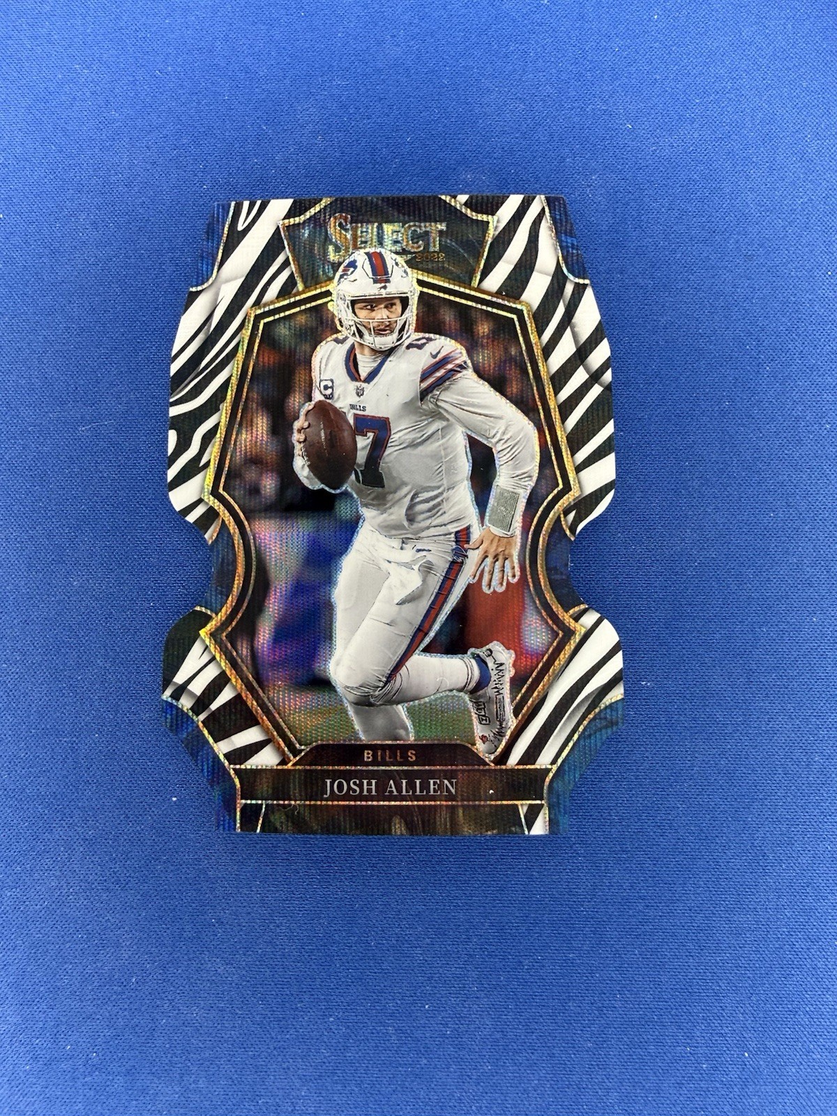 2022 PANINI SELECT DIE-CUT ZEBRA PRIZM #111 JOSH ALLEN