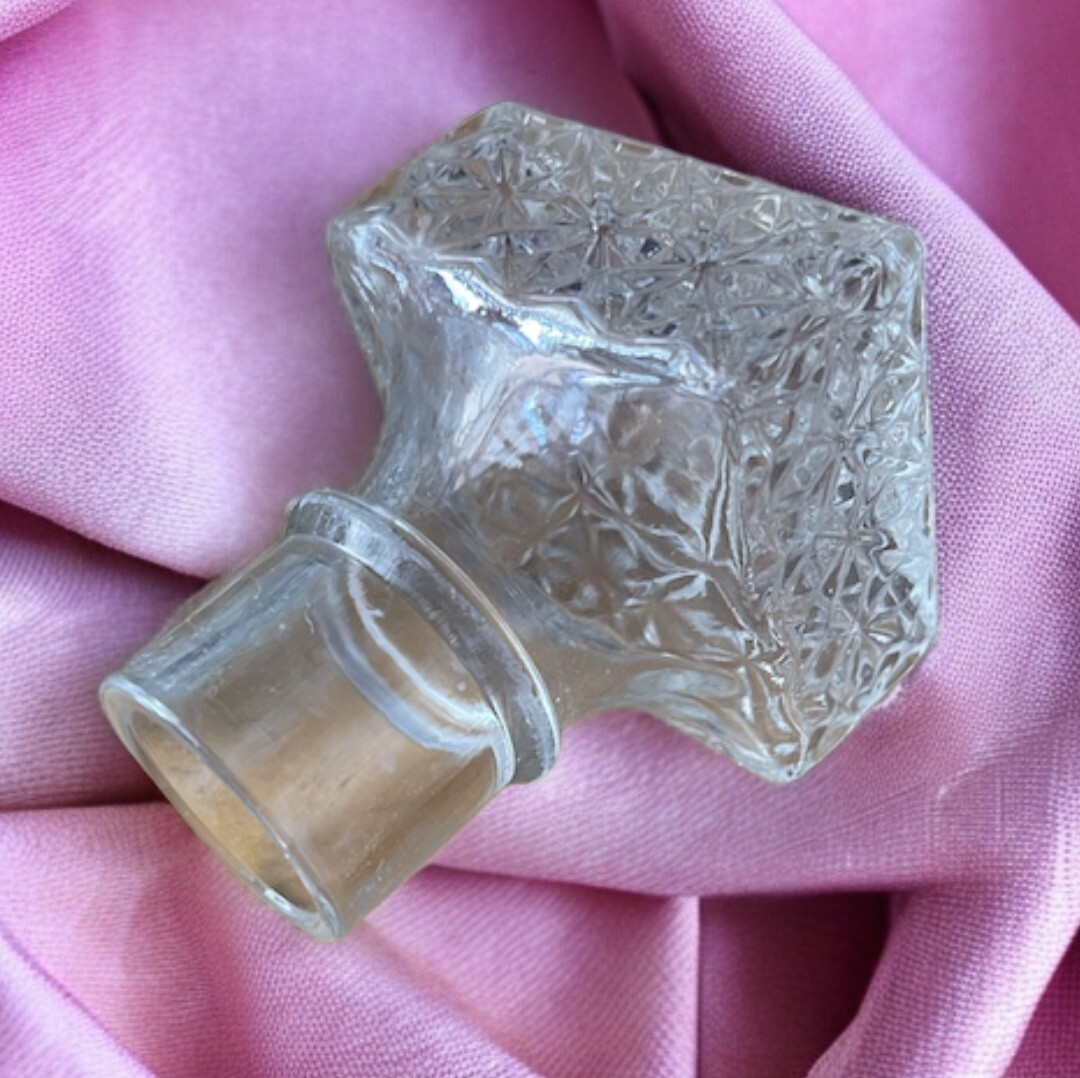 Antique Mahogany Tantalus With 3 Cut Crystal Glass Decanters eBay