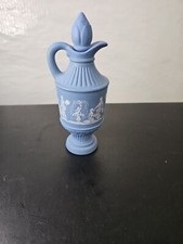 Vintage Avon  Avonshire Blue  Skin so Soft Bath Oil 6 Fl Oz Greek Style Bottle