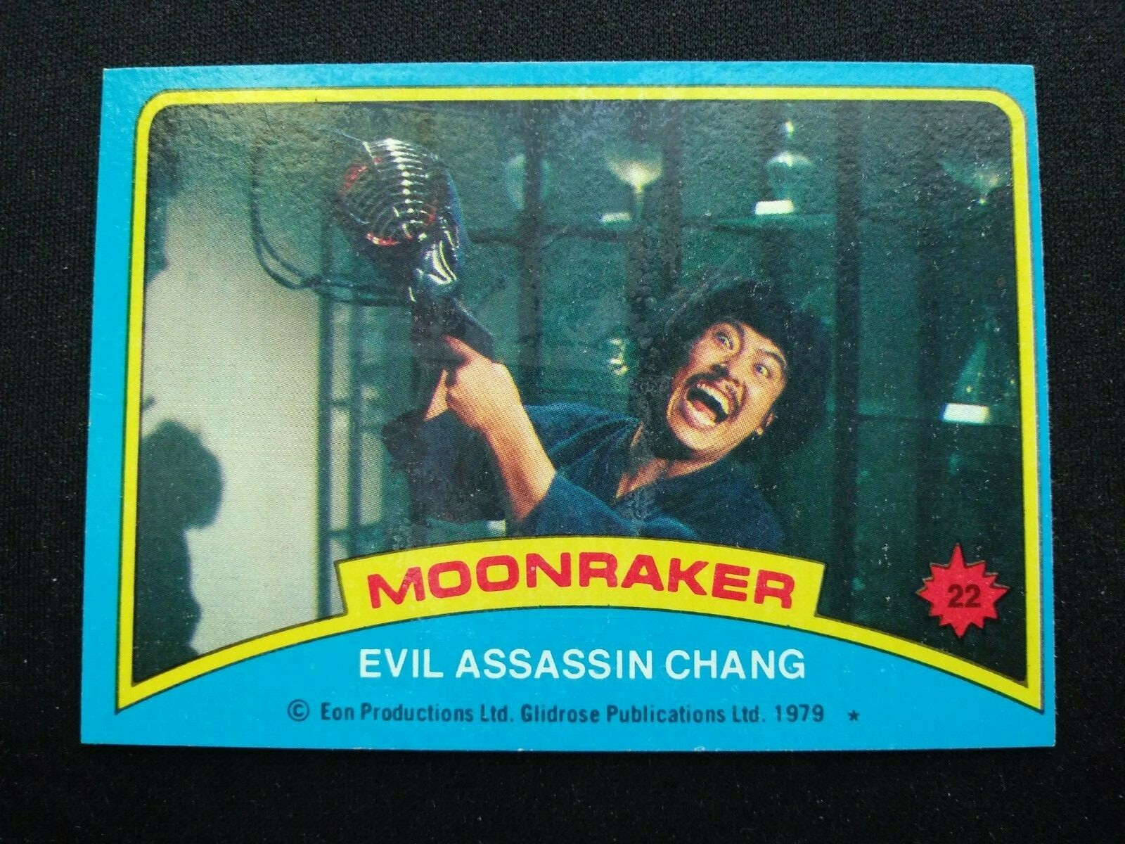 1979 Topps James Bond - Moonraker Card # 22 Evil Assassin Chang (EX)