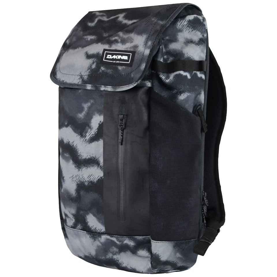 Dakine Concourse Mens Camo Backpack - Image 2 of 3