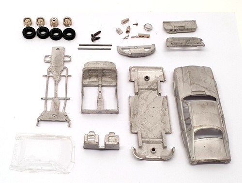 Western Models 1/43 Scale Unbuilt Kit WP103 - 1978 Jaguar XJS - Picture 3 of 6