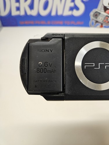 Tested Working Sony PSP Console - 1001 UMD Reads Discs - Picture 13 of 13