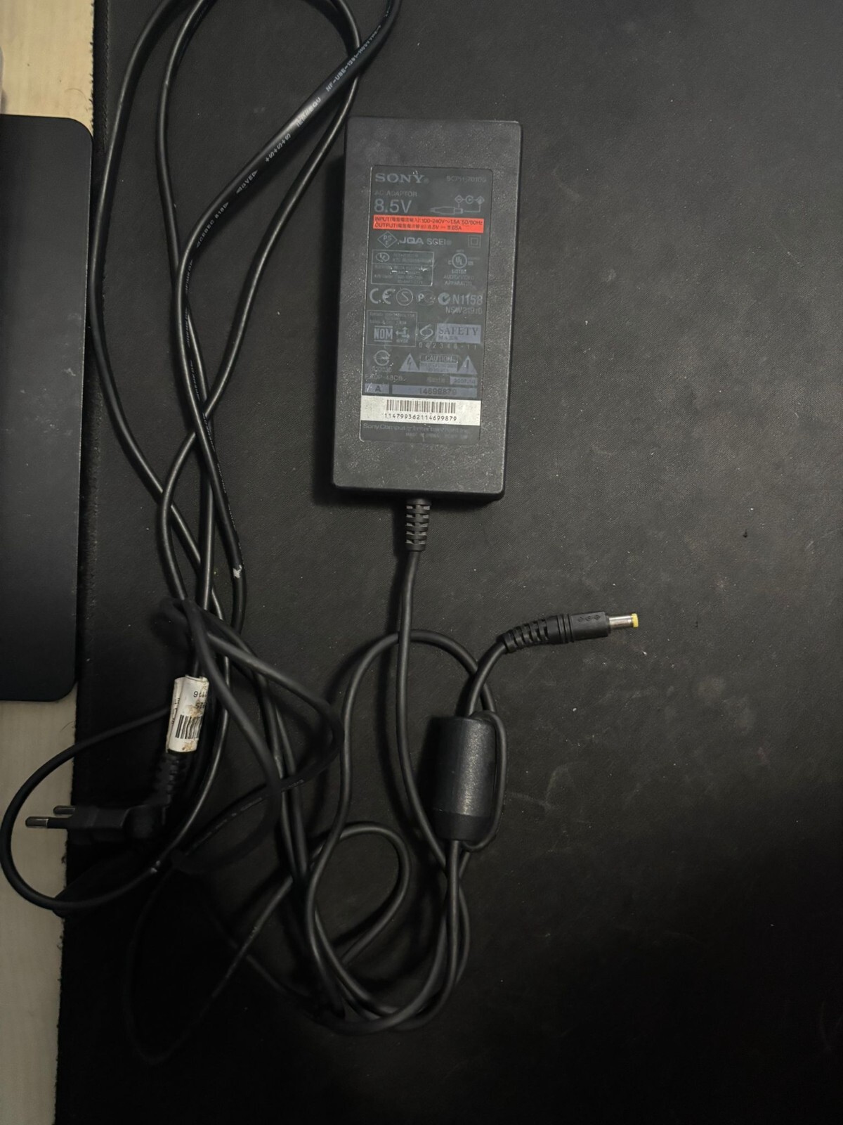 Foto 1 di 2